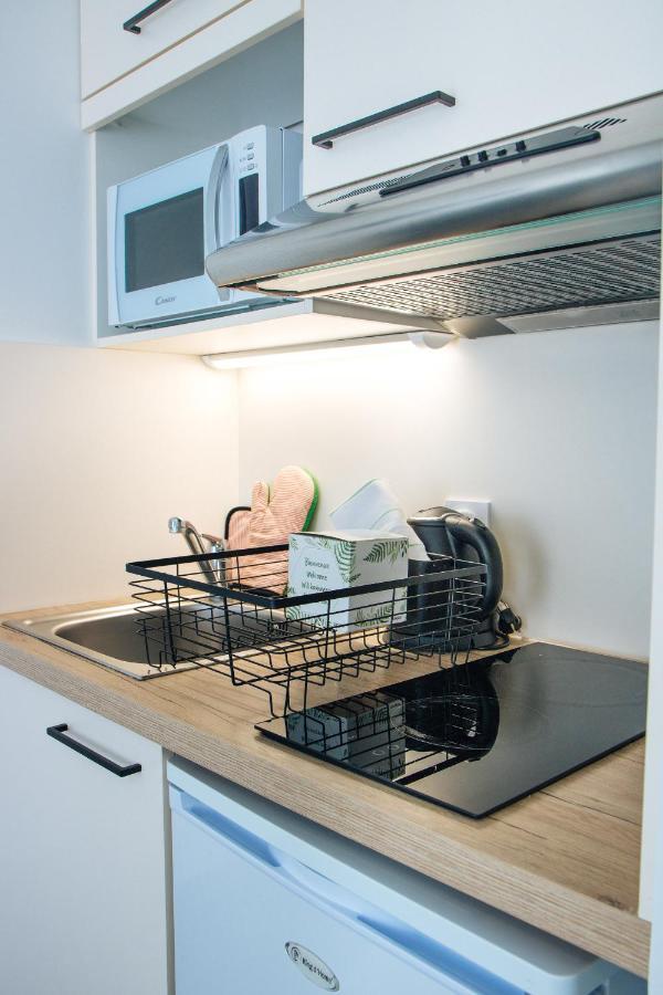 Twenty Business Flats Angely Appart hôtel *